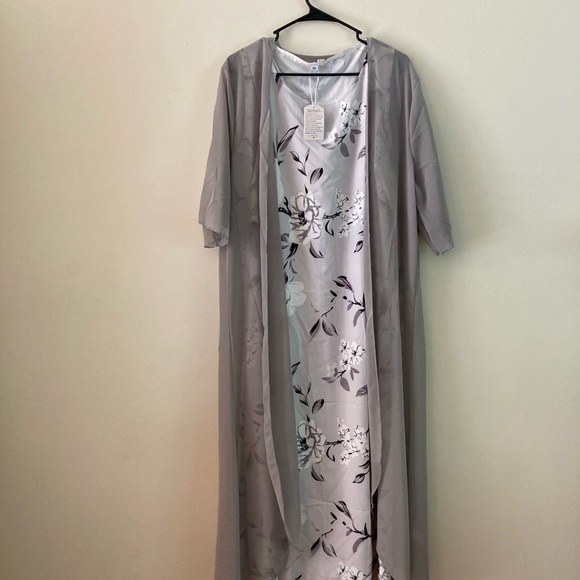 NWT-Grey Print Midi Dress With Thin Jacket Two Piece Outfit XXL - Picture 3 of 7